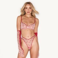 The Icon Thong -Fashion Clothing Store 9 538058 538092 538850 ICON VDAY SHIMMER UNDERWIRE BRA THONG GLOVES RED 60648 A WEBSIZE 452f6030 c6da 4049 9d64 6e771ef4ee7f