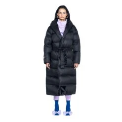 Belted Long Puffer Jacket -Fashion Clothing Store BIgBunny Robe Puff Black On Model 0006 e26ca62e 52fd 4830 aa27 594560d9eebd